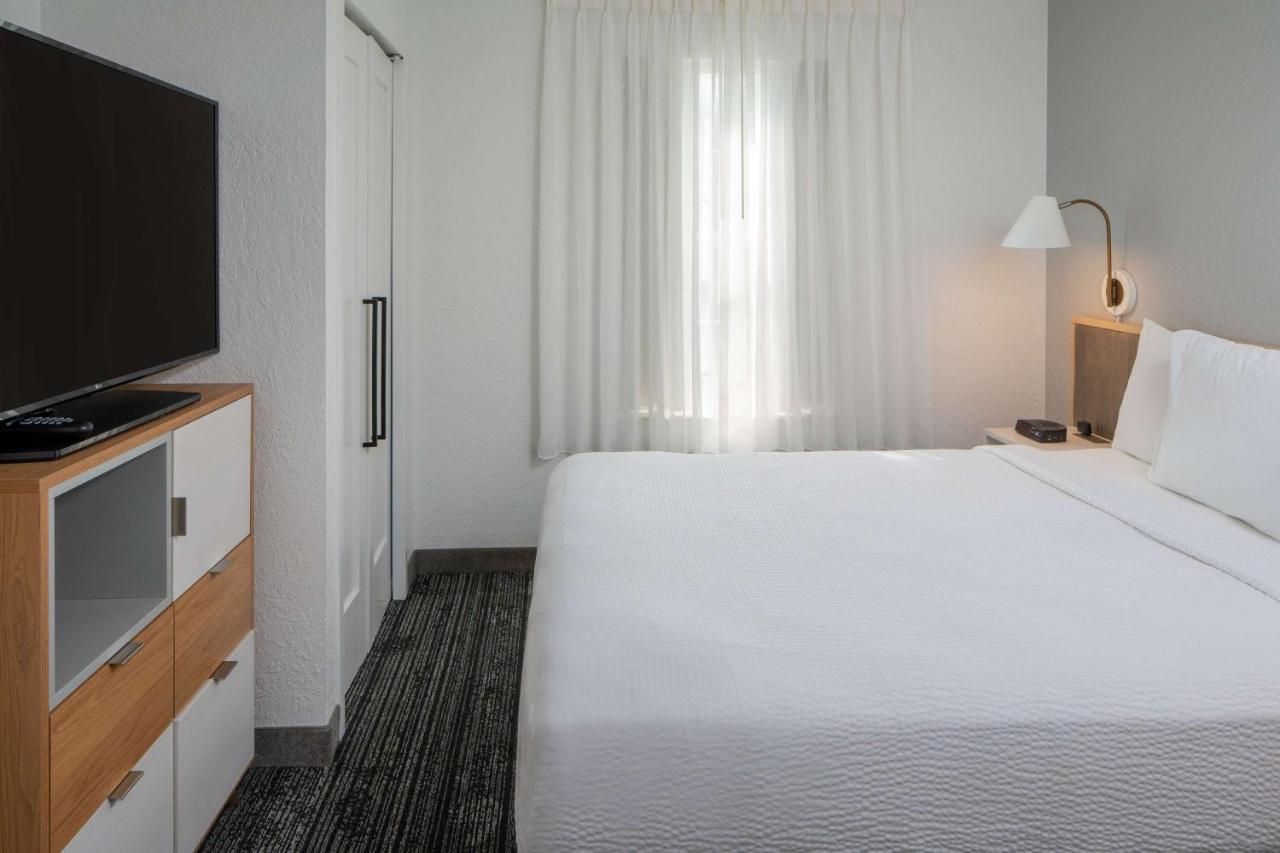 Sonesta Simply Suites Falls Church Esterno foto