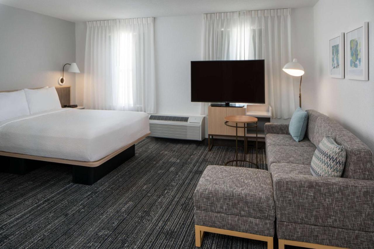 Sonesta Simply Suites Falls Church Esterno foto